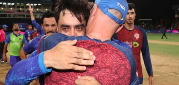 বিদায়বেলায় জোনাথন ট্রটকে বড় কৃতিত্ব দিলেন রশিদ