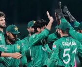 পাকিস্তানকে সেমিফাইনালে যেতে মেলাতে হবে কঠিন সমীকরণ