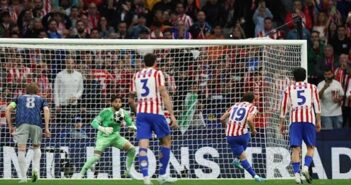 দুই পেনাল্টির ম্যাচে আর্সেনাল-আতলেতিকোর ড্র