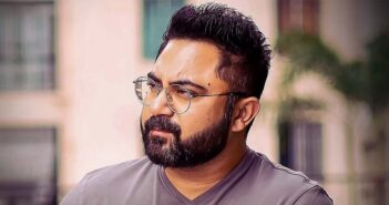 অভিনেতা সোহমের বিরুদ্ধে মামলা