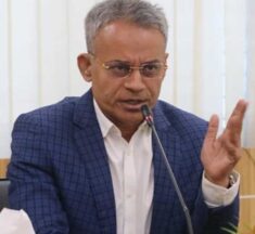 সিএনজিচালিত যানবাহন ও রেলভাড়া নিয়ে যা বললেন শেখ রবিউল আলম